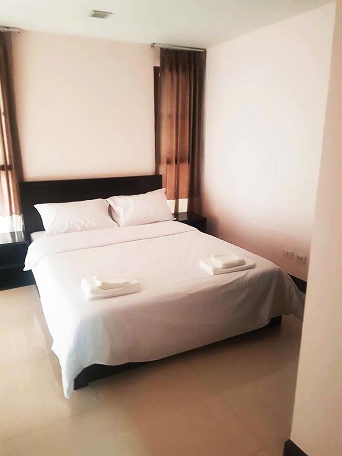 Mok Mek 72 Hotel Банкок Екстериор снимка