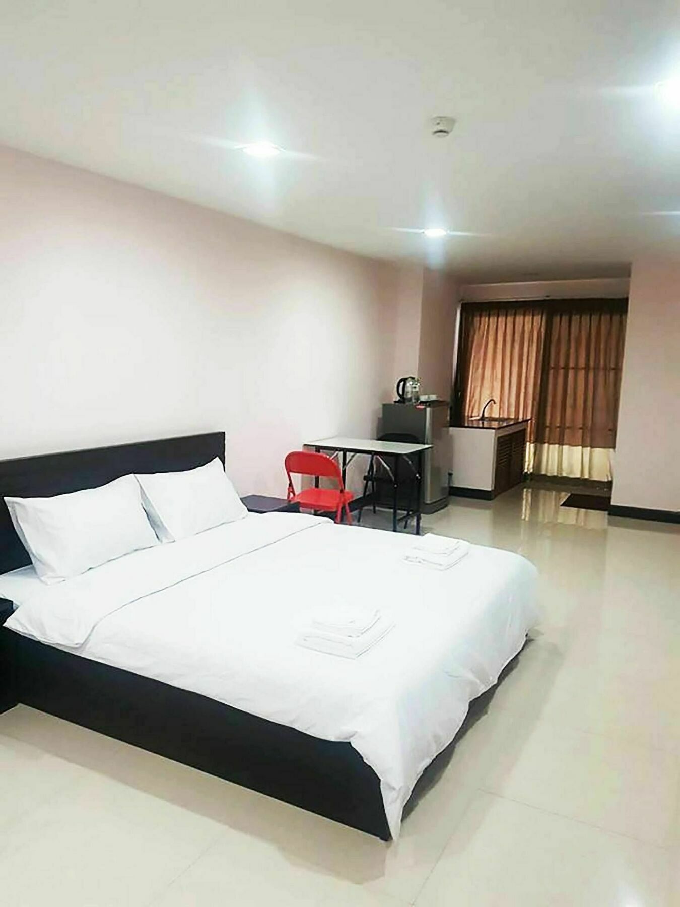 Mok Mek 72 Hotel Банкок Екстериор снимка